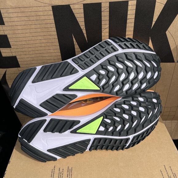 NEW Nike React Pegasus Trail 4 GTX V2 Purple Smoke HM9723-500 Women Size 6.5 - Picture 5 of 6